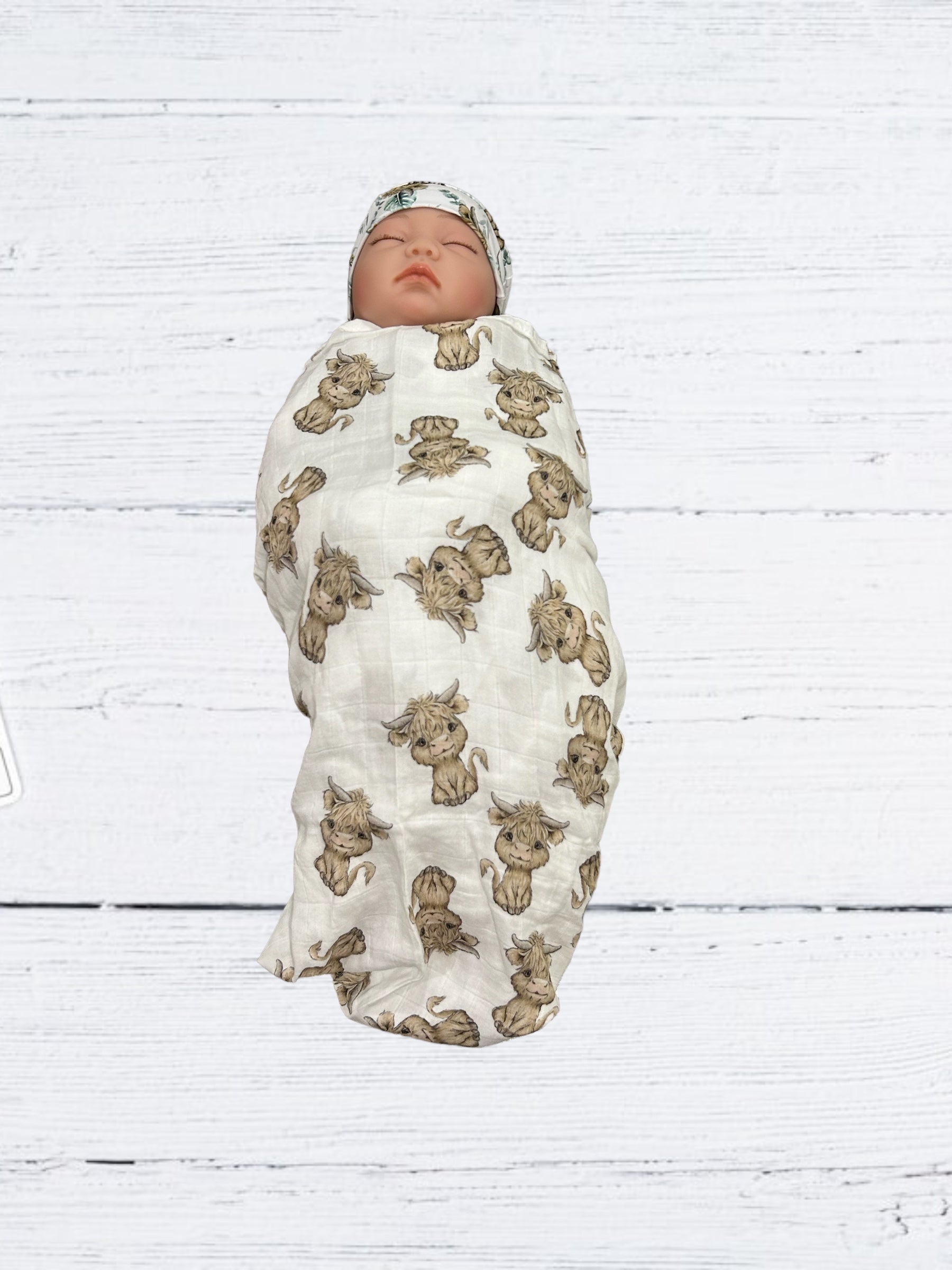 Bamboo Swaddle - Highland Cow