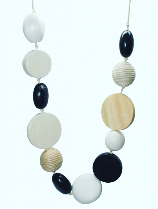 SC Black and White Wood Necklace
